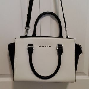 Michael Kors cross body bag